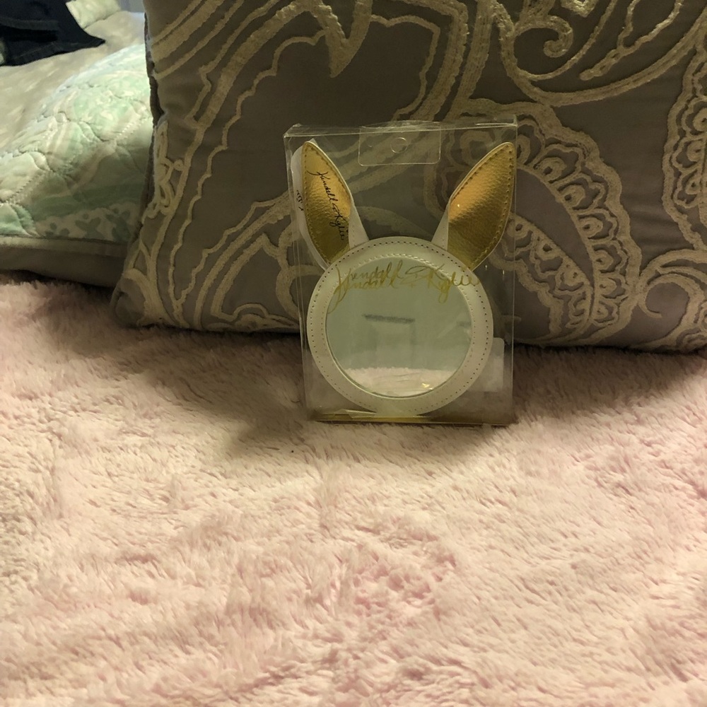 Mirror - Picture 2 of 3